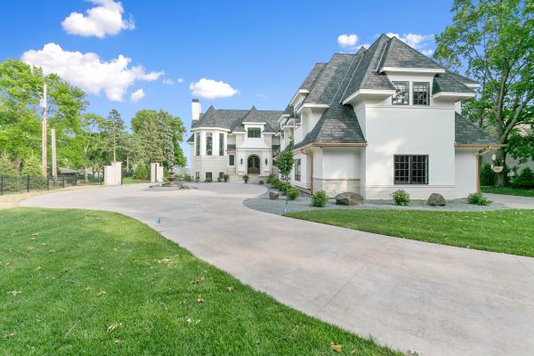 Cost of Concrete Driveway Installation in Santa Cruz