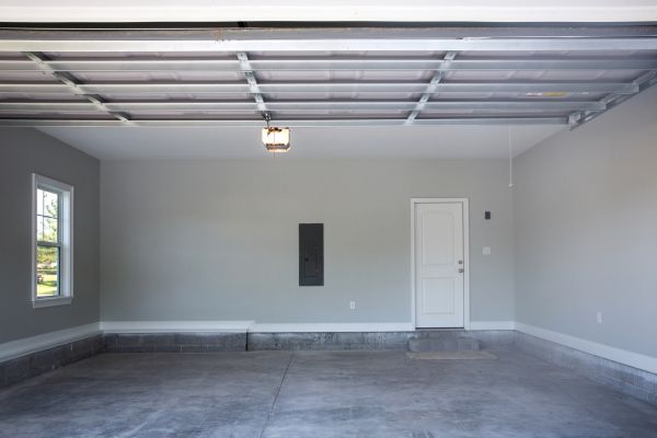 Cost of Garage Floor Installation in Santa Cruz